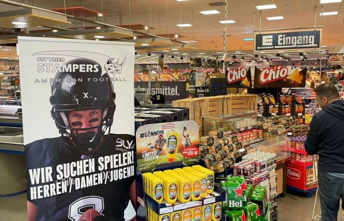 Nashörner zu Gast im Edeka 